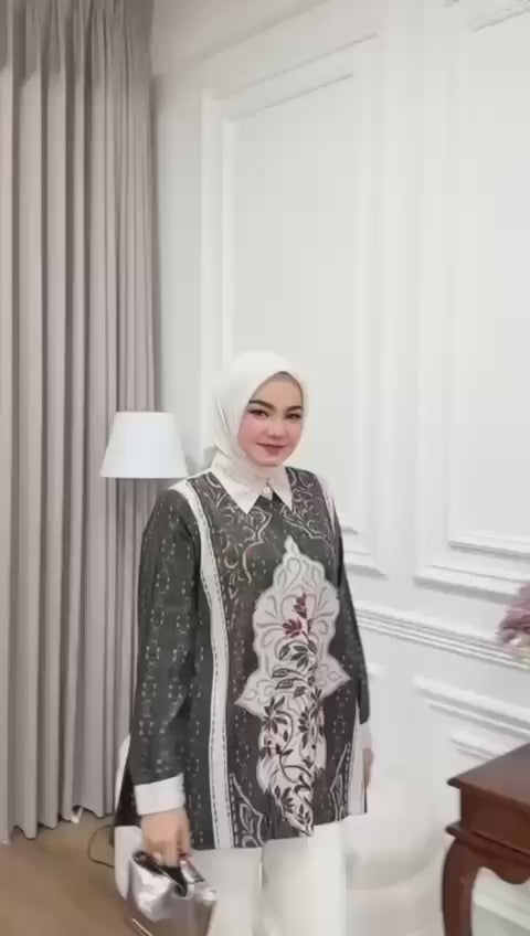 Rebeca Shirt V9:  Modern Grace