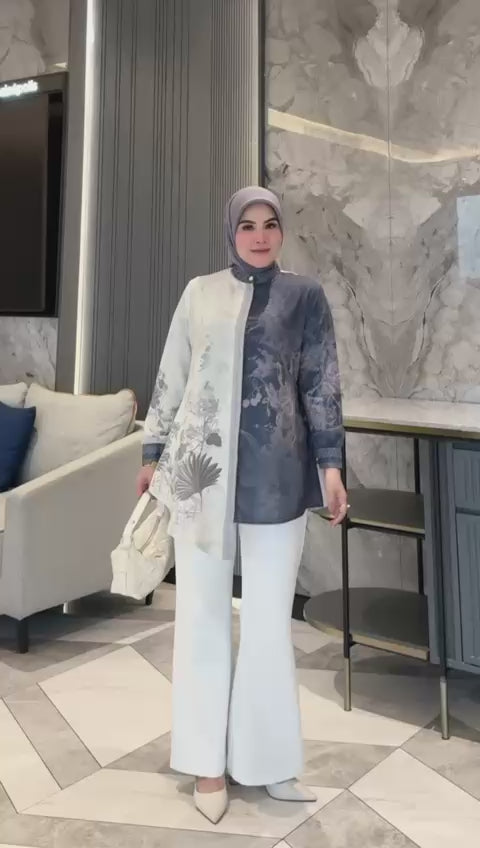 Lyra V2- Stylish, comfy top notch